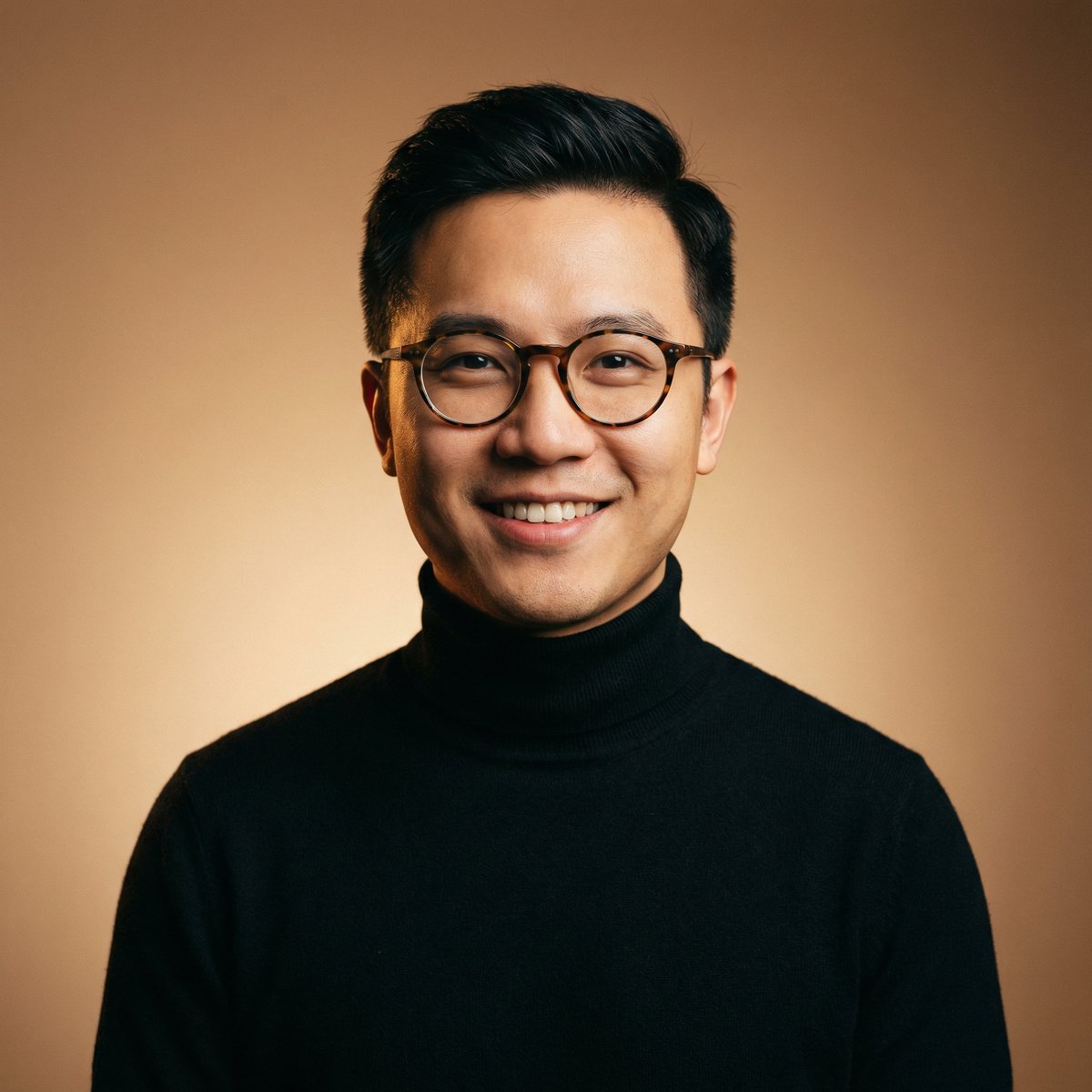 草莓视频导演陈导远